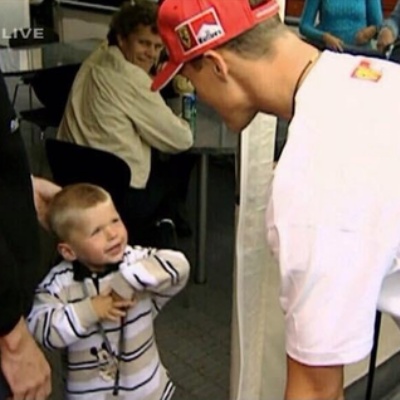 キミ・ライコネン 俳句集を発刊：Kimi's book of haiku : F1通信