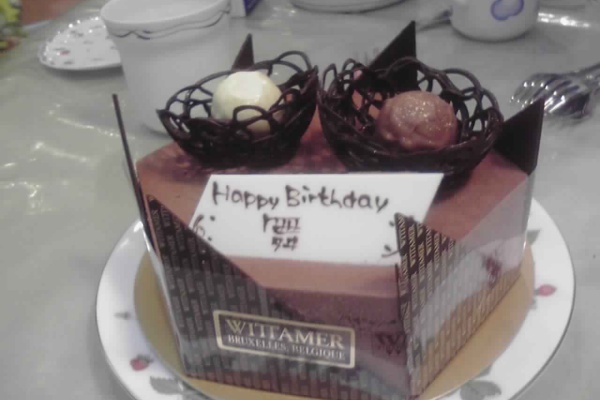 相良舞 In Mai Room