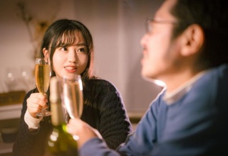 【衝撃】元人気セクシー女優「ホストの彼に1億円貢ぎました」⇒！！