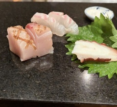 お誕生祝はお寿司屋さんへ