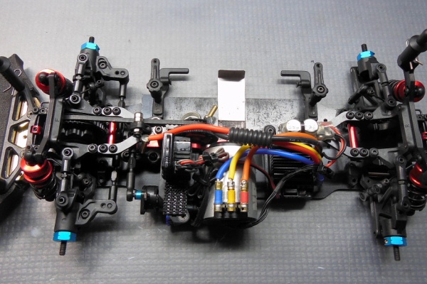 エクスプレス FM1S FWD ミニシャーシ アルミシャーシ Xpress Execute FM1S 1/10 FWD Sport Mini Touring Car Kit