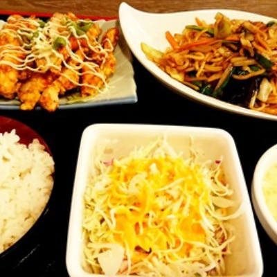 替え玉5回無料！ 最強コスパに進化した味噌推しの煮干しラーメン店