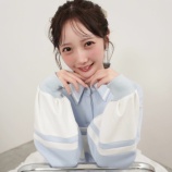 『[ノイミー] 「dazzlin」×「谷崎早耶」コラボアイテム撮影中のオフショットを公開』の画像