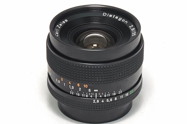 CarlZeiss 300mm f4 Y/Cマウント ピンクの猫 さま CarlZeiss 300mm f4 Y/Cマウント コンタックス専門店