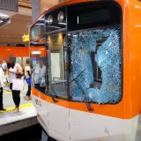 人が電車に飛び込んで死んでいるのに悲しくもならず「迷惑だ」としか感じない感覚ってヤバいよな