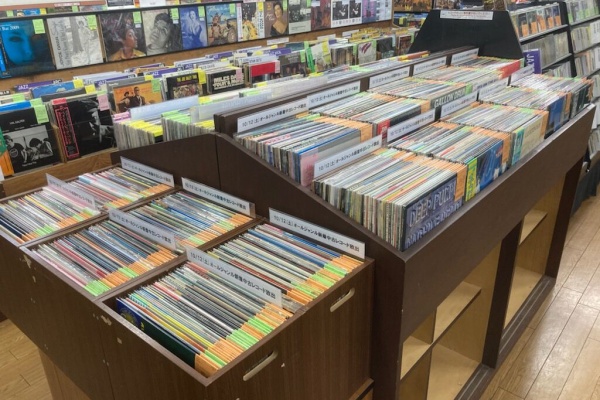 【中古】 死の序列/角川書店/キャスリーン・レイクス 死の序列 / キャスリーン レイクス、 山本 やよい / 角川書店
