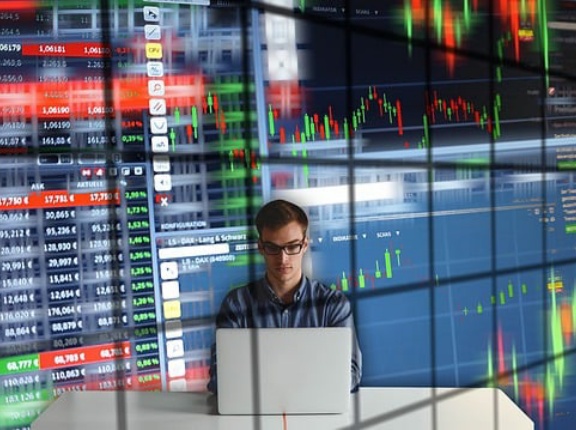 東京市場（2/17）　続落、トップダウンが活路を拓く！