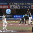 ロッテ・唐川侑己が引退登板　正木を空振り三振に打ち取る！　二番手は同級生の益田