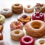 セブンも伸び悩み。なぜコンビニドーナツは苦戦しているのか？