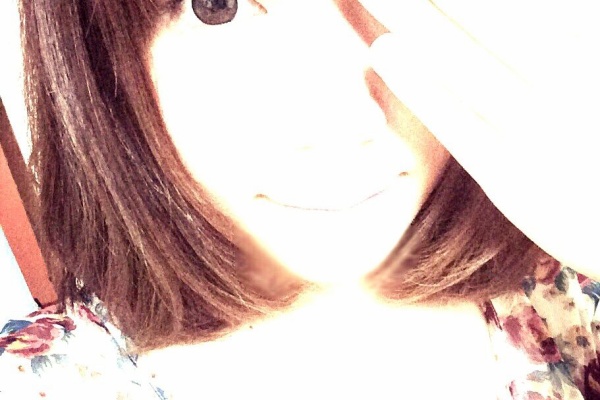 柔らかいものに指をつっこむ