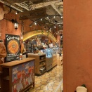 駅直結の隠れ家で発見！生ハムチーズと絶品泡のペアリング体験