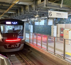 小田急の新宿駅で改良後に降車ホームが減る可能性を考える