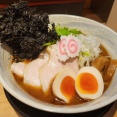 とってもガッツリ特濃！！調布銀座の"尚輔"の全乗せラーメンが煮干しパワーが凄かった