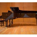 博多スタインウェイ