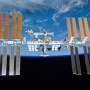 宇宙ステーション「宇宙にゴミ捨てたろ」 ⇒ 大気圏を突破しても燃え尽きず、住宅に直撃する事故が発生