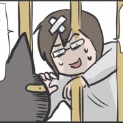 めずらしい猫パンチ