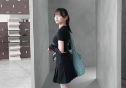 日向坂46のOGさん、露出に拍車がかかる【画像あり】