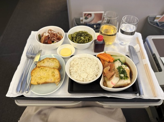 キャセイパシフィック航空　ビジネスクラス機内食　成田ー台北桃園　
