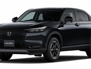 ヴェゼル （380万）カローラクロス（390万）キックス（370万）←この辺のクルマ