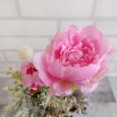 「紅と黒の花瓶」「和モダン」な雰囲気を楽しむアレンジ　今月の作品たち