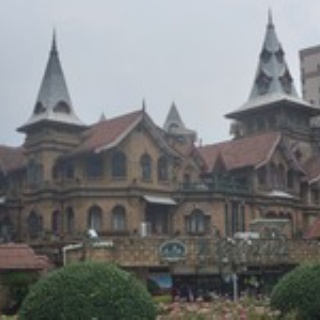 上海・中国建築ガイド・開発見聞録  CAMSA建築ガラスの部屋