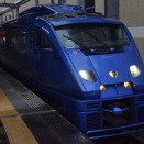 JR九州青いソニックとJR大分駅