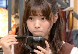 【乃木坂46】西野七瀬の「もぐもぐ」シーンをまとめてみた結果、食べ方に共通点がｗｗｗ ※大量gifあり