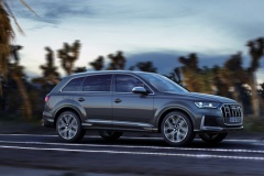 アウディ、最高出力507PSの大型SUV｢SQ7｣｢SQ8｣の導入を発表