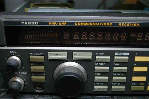 YAESU TRG-7700　HF帯受信機　通電確認済み　難有り Yaesu FT-840 HF High Frequency Transceiver SSB Single