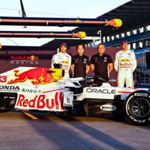 スパーク レッドブル・ホンダ 2021 トルコGP ありがとう 3点セット スパーク レッドブル・ホンダ 2021 トルコGP ありがとう 3点セット