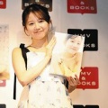 AKB48 正鋳真優　ファースト写真集の点数は「1億点」、先輩の“セクシー写真”を研究