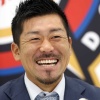 日ハム黒羽根、年俸1億円で更改！？