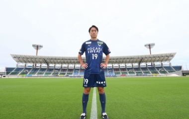 『徳島ヴォルティス新加入選手（岩尾憲）』の画像