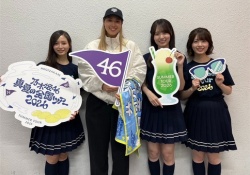 【朗報】井上和さん、ボディラインを気にしすぎて隠しまくってしまう