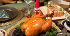 クリスマス当日はチキンの丸焼きで懐かしい雰囲気に♪