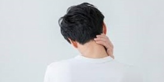 久しぶりに自宅に帰ると…なぜか気を使う。違和感あるな。やっぱり、一人暮らしのが楽だな。