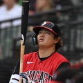 村上宗隆.207(405-84) 31本 65打点 172三振 83四球 OPS.817