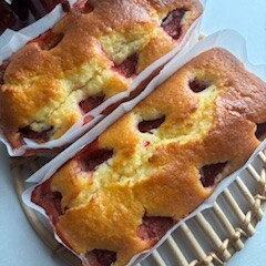 いちごの行列。