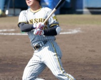 【阪神】山本泰寛、岡田彰布監督の前でアピール２ラン「結果を出さなければいけない立場」