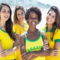 【画像】ブラジル人美女軍団さん、日本人を煽り散らかせてしまうｗｗｗｗｗｗ