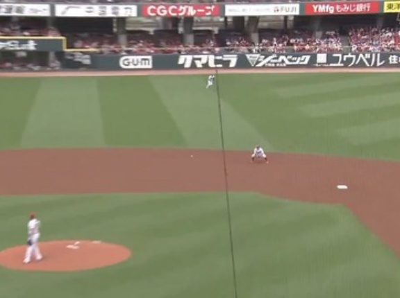 DeNAの軍師・三森大貴、幻術？広島・小園を金縛りさせるヒットから先制点