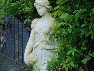 女神像の引っ越し