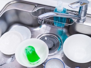 世界三大洗いにくい調理器具「おたま」「泡立て器」