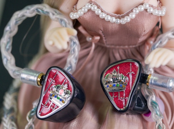 イヤホン試聴の感想ー2025年秋の超高級機編ー