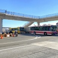 デッキの建設が進む小田急の鶴川駅北口 駅前の広場はどんな状況なのか