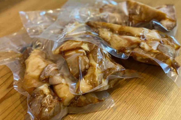 イロドリオタヨリ