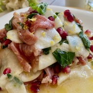 おつまみにぴったり〜カブと生ハムのマリネ