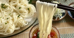 ひやむぎっておいしい〜ハマるお味！トマトめんつゆで手延ひやむぎ【PR】