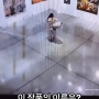 【動画】女性「この美術品、いいね！写真撮ろっと」 → ガチで洒落にならない展開になってしまう…