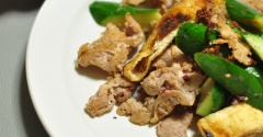大体の感覚で作れるレシピ【豚肉ときゅうりとお揚げのおかか醤油和え】で晩ごはんと義母の近況など